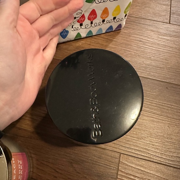 NEW Bath & Body Works 3 wick candle in “Blueberry Marshmallow Bar” - Picture 2 of 4